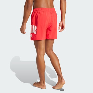 Maillot de bain de sport ADIDAS SPORTSWEAR en rouge