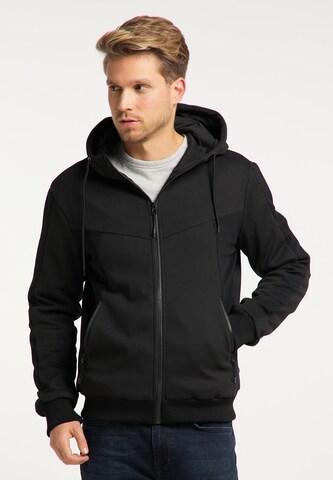 Mo SPORTS Between-Season Jacket in Black