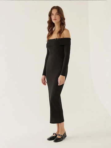 Hiccup - Vestido 'Maxi' em preto