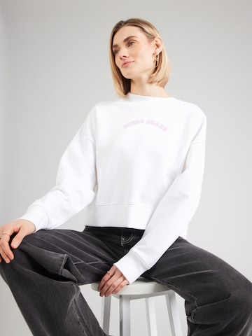 Sweat-shirt GUESS JEANS en blanc : devant
