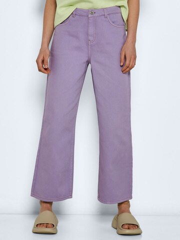 Noisy may Loose fit Jeans 'Amanda' in Purple: front