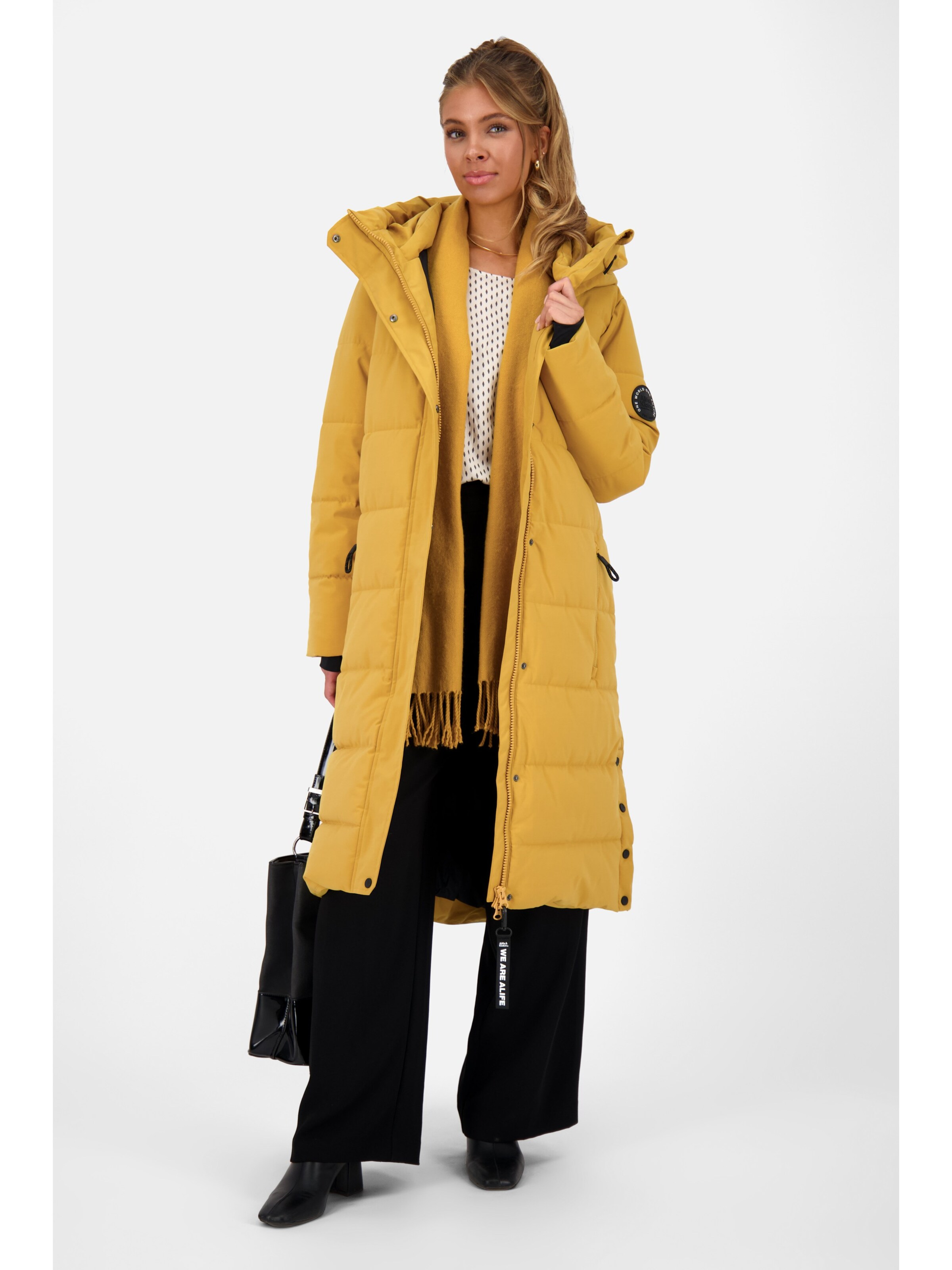 Cappotto invernale 'KatjaAK' di alife & kickin in giallo