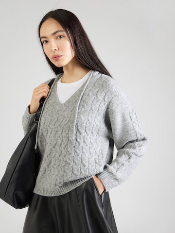 Pull-over 'Silva' ABOUT YOU en gris : devant