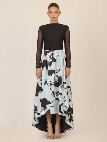 APART Evening Dress in Blue: front