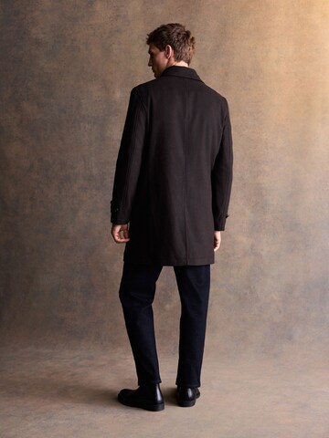 Next Tussenjas in Bruin