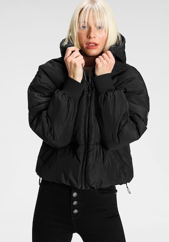 ALPENBLITZ Winter Jacket in Black: front