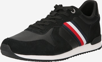 TOMMY HILFIGER - Zapatillas deportivas bajas en negro: frente