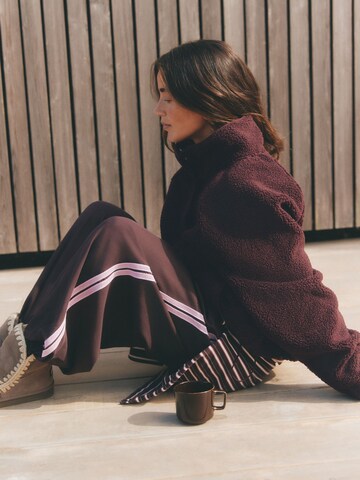 self. Pullover in Braun