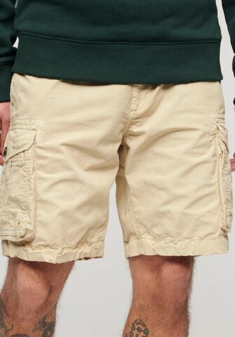 Loosefit Pantalon cargo Superdry en beige