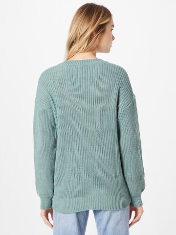 Trendyol Sweater in Green