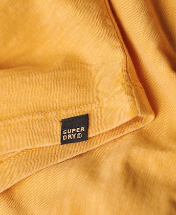 T-Shirt Superdry en jaune