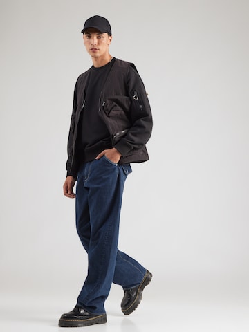 ALPHA INDUSTRIES Sweatshirt 'DTM' i svart