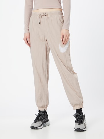 Nike Sportswear Tapered Hose 'Essential' in Grau: predná strana