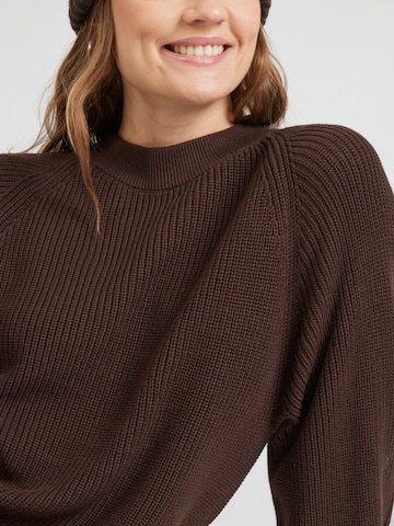 s.Oliver Knitted dress in Brown