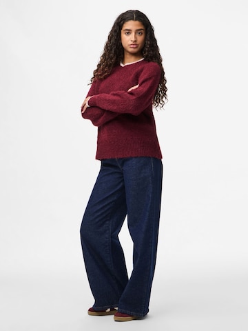 Pull-over 'PCIVY' PIECES en rouge