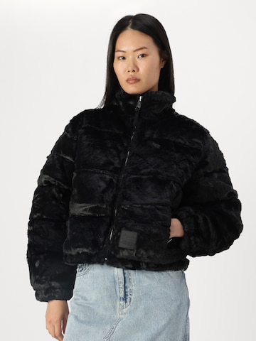 ALPHA INDUSTRIES Zimná bunda - Čierna: predná strana