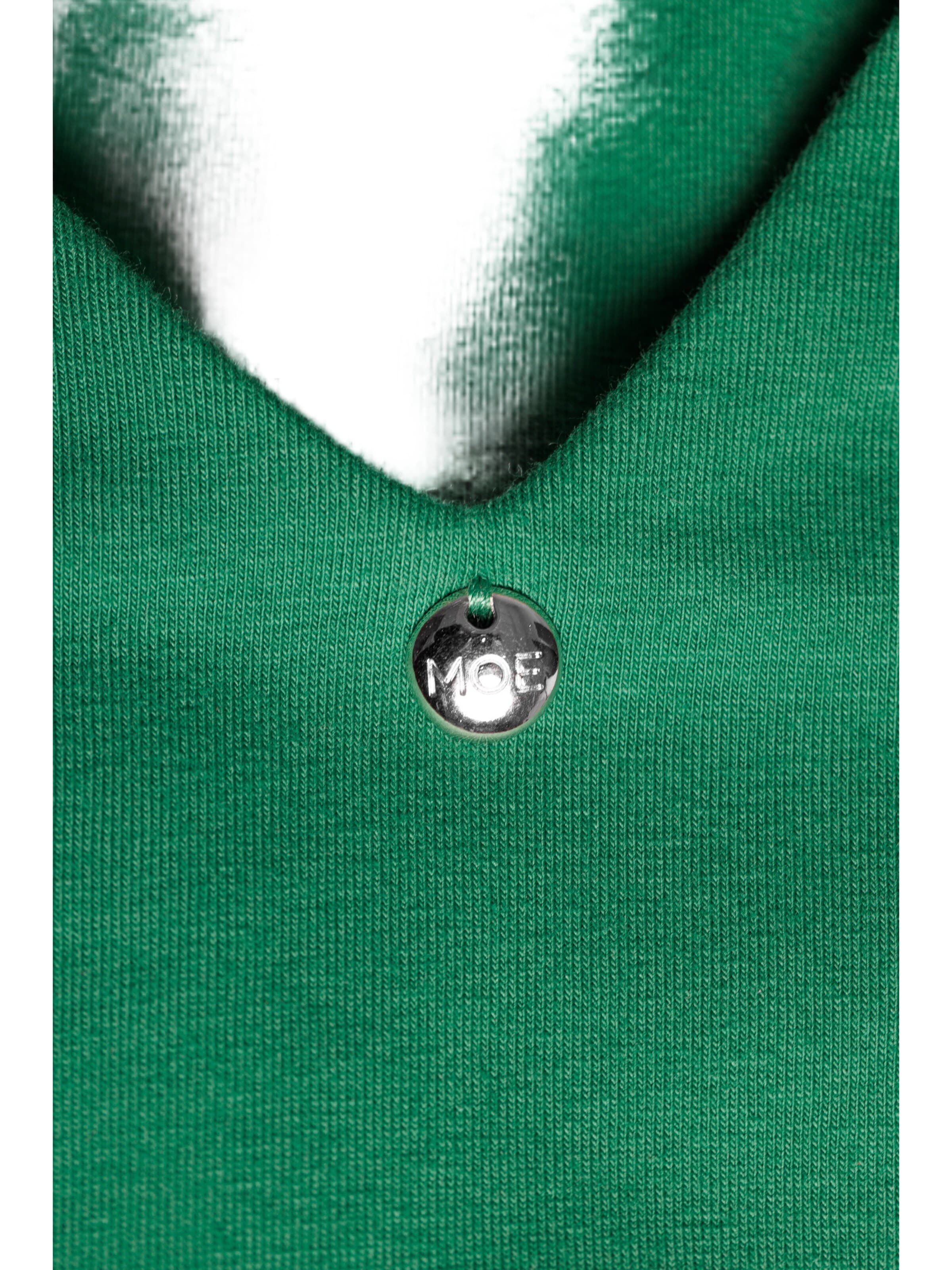 Rochie de la made of emotion pe verde