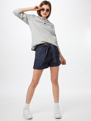 TOMMY HILFIGER Sweatshirt in Grau