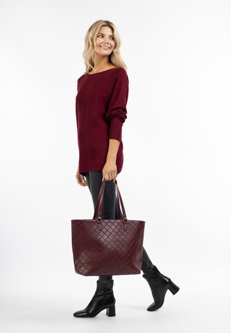 Usha Shopper in Red