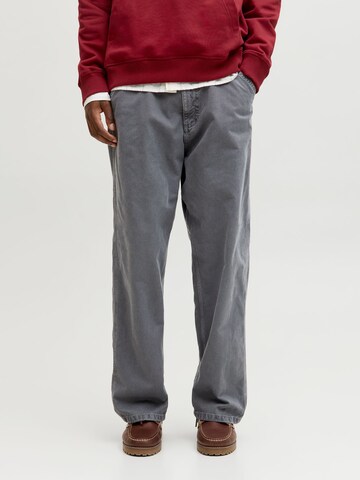 JACK & JONES Regular Trousers in Grey: front