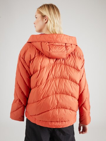 Veste fonctionnelle 'NXT-Level Bio Down Wmns Jacket' Kathmandu en rouge