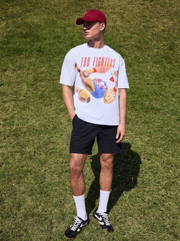 Next Loosefit Shorts in Schwarz