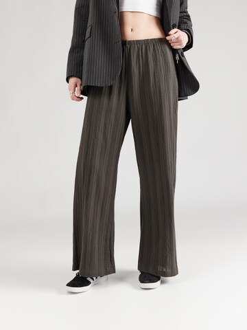 WEEKDAY Широкий Штаны в Серый: спереди