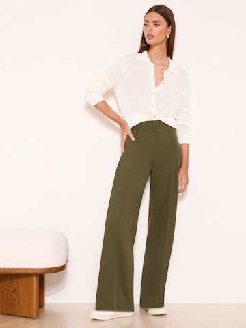 Wide leg Pantaloni di Lipsy in verde