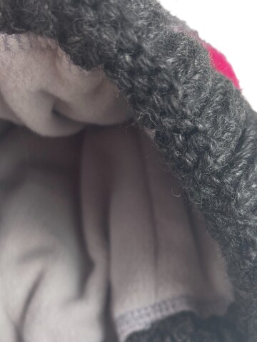 Kumixi Beanie 'Bommelmütze' in Pink