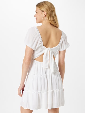 Robe HOLLISTER en blanc