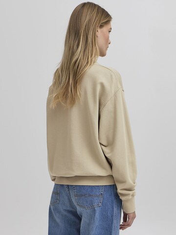 Pull-over ' BAALOMA ' Ball en beige