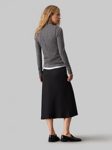 Calvin Klein Sweater in Grey