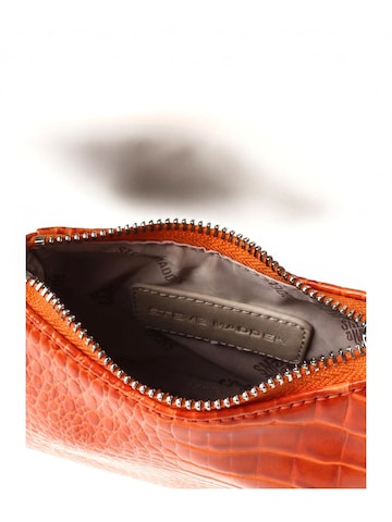 STEVE MADDEN Skuldertaske 'BRisky-C Orange' i orange
