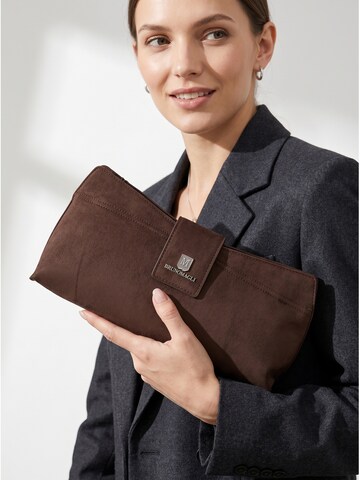 Pochette 'Pochette Sandra Bruno Magli PU Leather Zip' di Bruno Magli in marrone