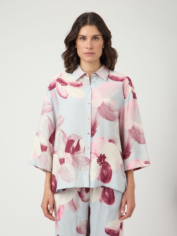 YAS Bluse in Blau: Vorderseite