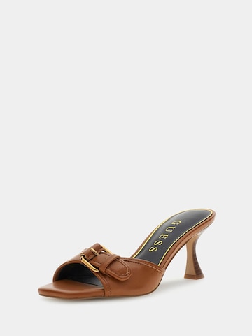 GUESS Sandale in Braun