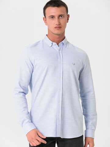 Slim fit Cămașă de la By Diess Collection pe albastru: față