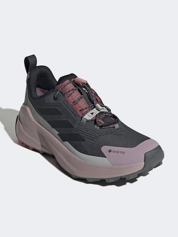 Chaussure basse 'Trailmaker 2' ADIDAS TERREX en noir