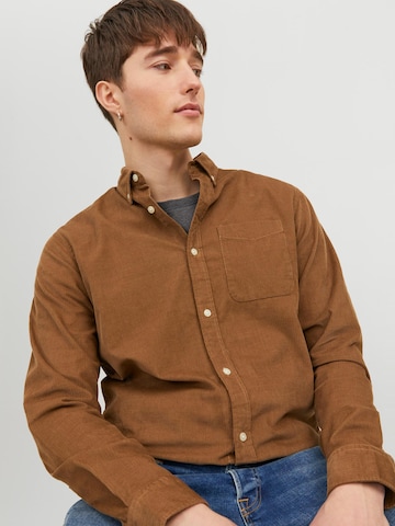 JACK & JONES - Ajuste estrecho Camisa en marrón
