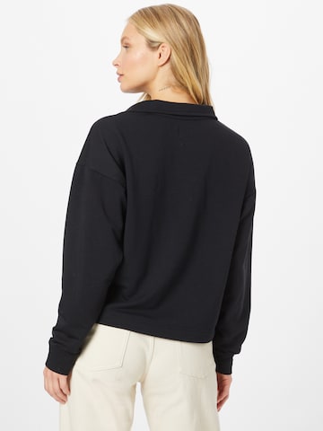 GAP Sweatshirt i svart