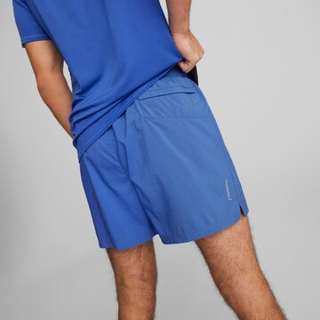 PUMA Regular Sportbroek 'FAVORITE' in Blauw