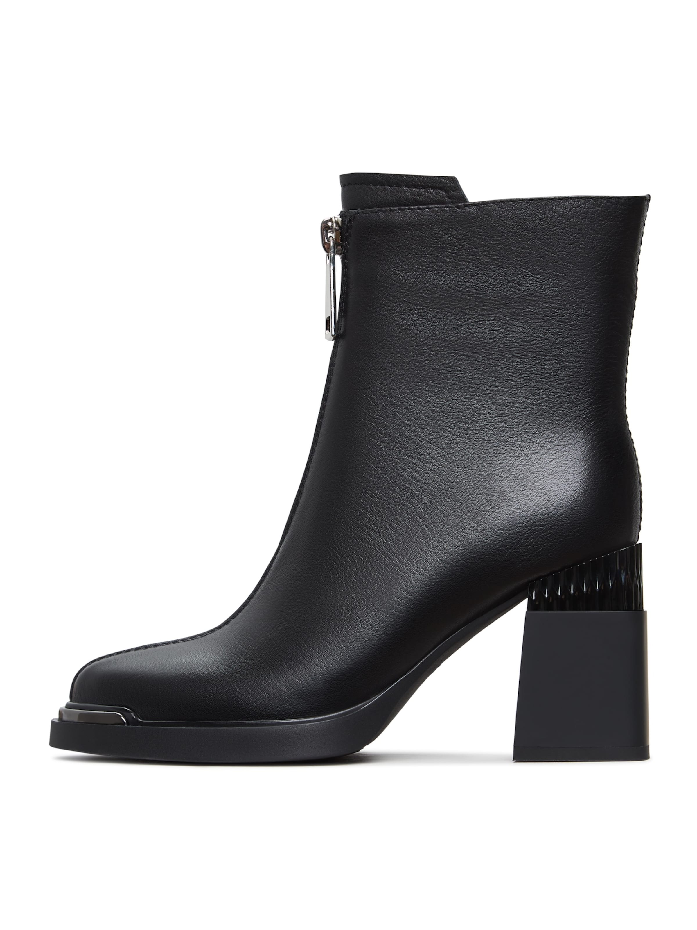 CESARE GASPARI Ankle boots in Black: front