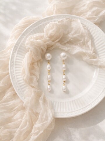 Boucles d'oreilles 'Zamina' LA MAISON GISEL B. en blanc