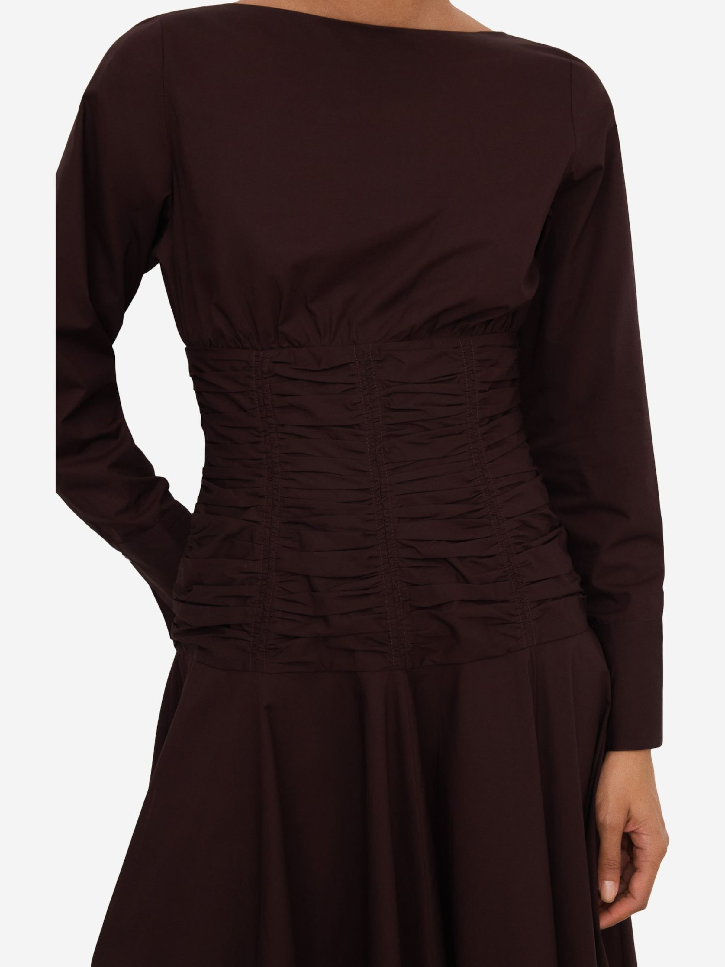 Adolfo Dominguez Mekko värissä ruskea