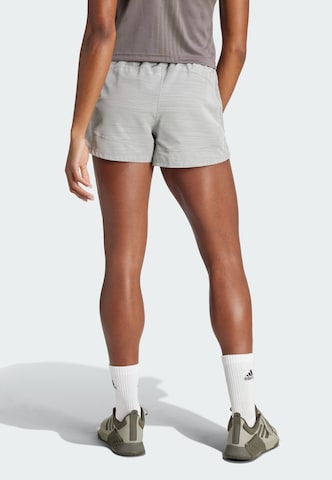ADIDAS PERFORMANCE Loosefit Sportshorts 'Pacer' in Grau