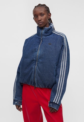 ADIDAS ORIGINALS Prehodna jakna 'Firebird' | modra barva