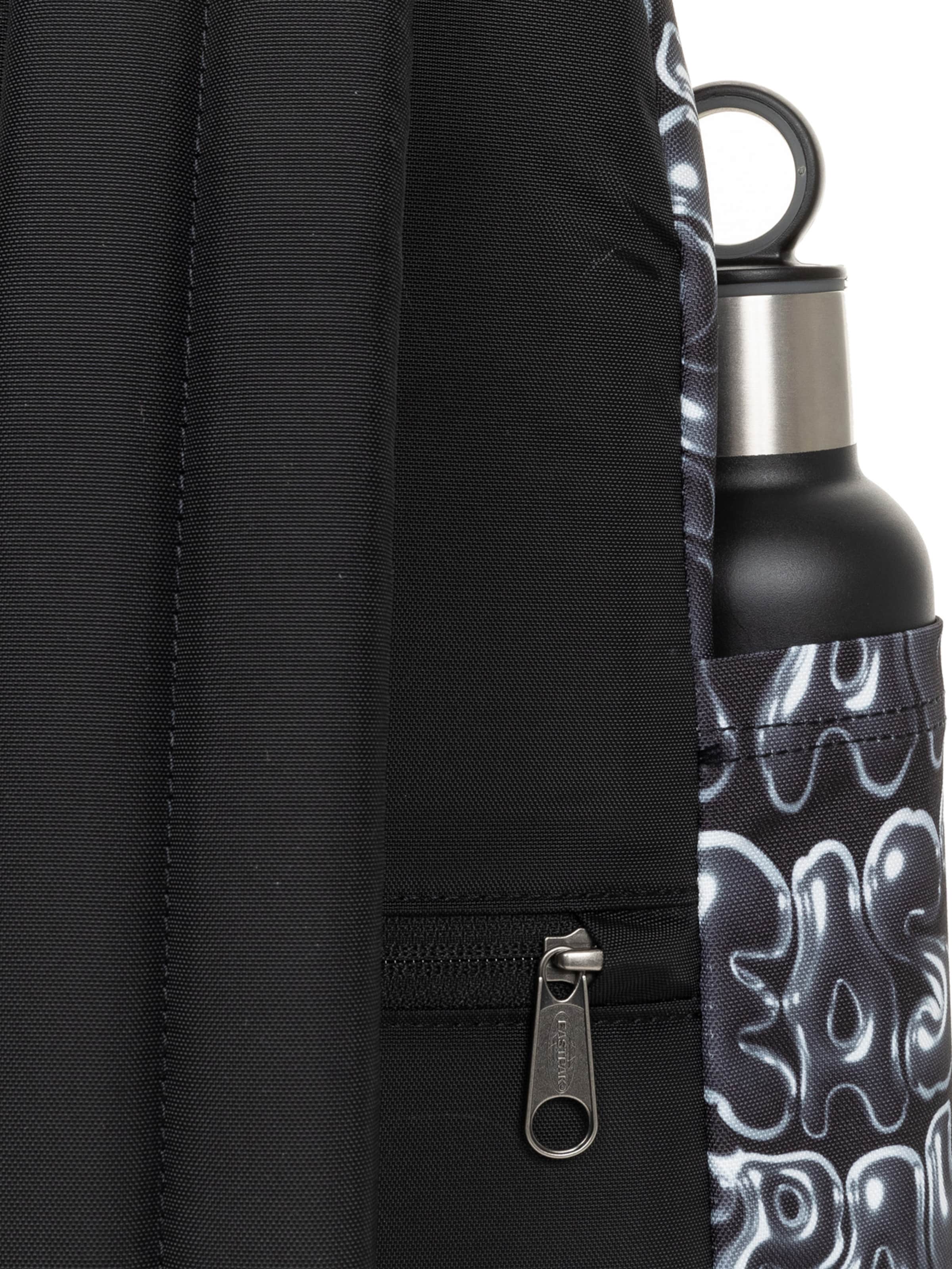 EASTPAK Nahrbtnik 'Day Pak'R' | črna barva