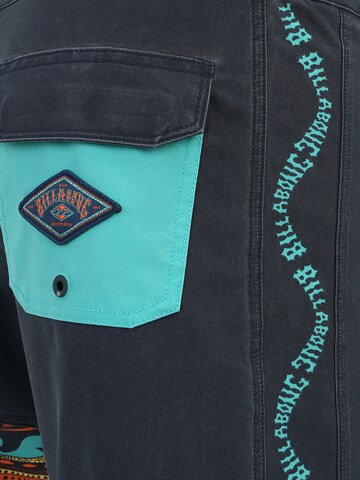 BILLABONG Kratke hlače za surfanje 'BURLEIGH PRO' | modra barva