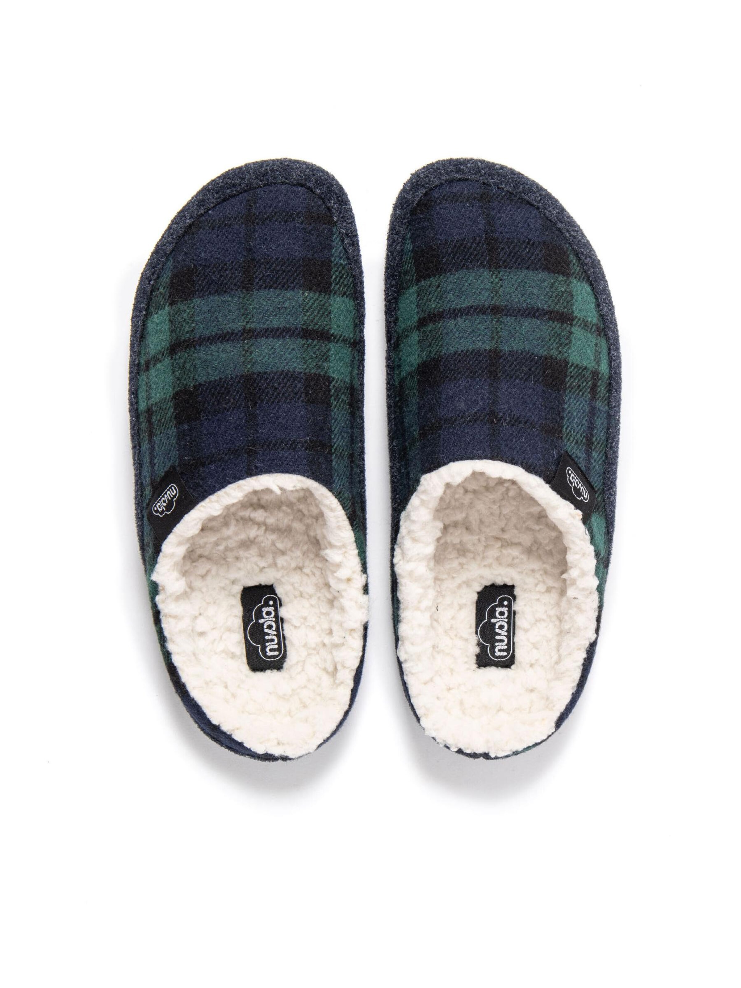 Nuvola. - Pantufa 'Zueco Nessy' em verde