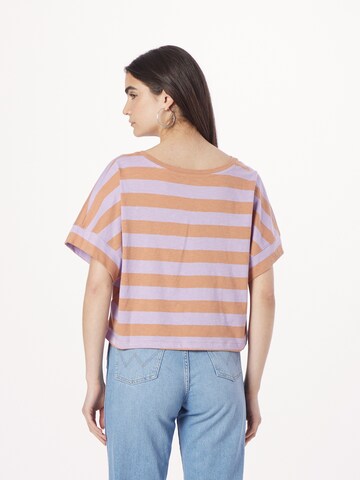 ROXY - Camiseta 'STRIPY SAND' en marrón